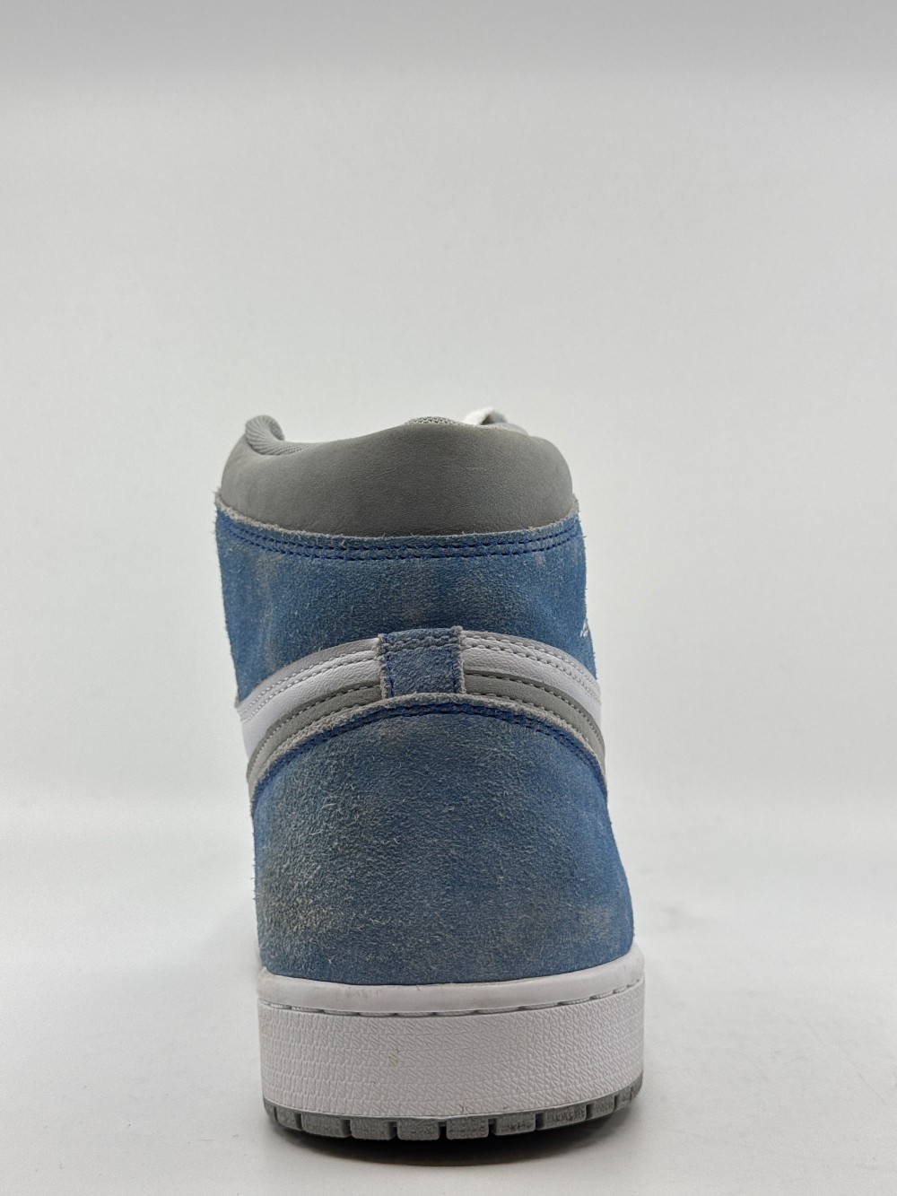 *USED* AJ 1 - HYPER ROYAL SMOKE GREY