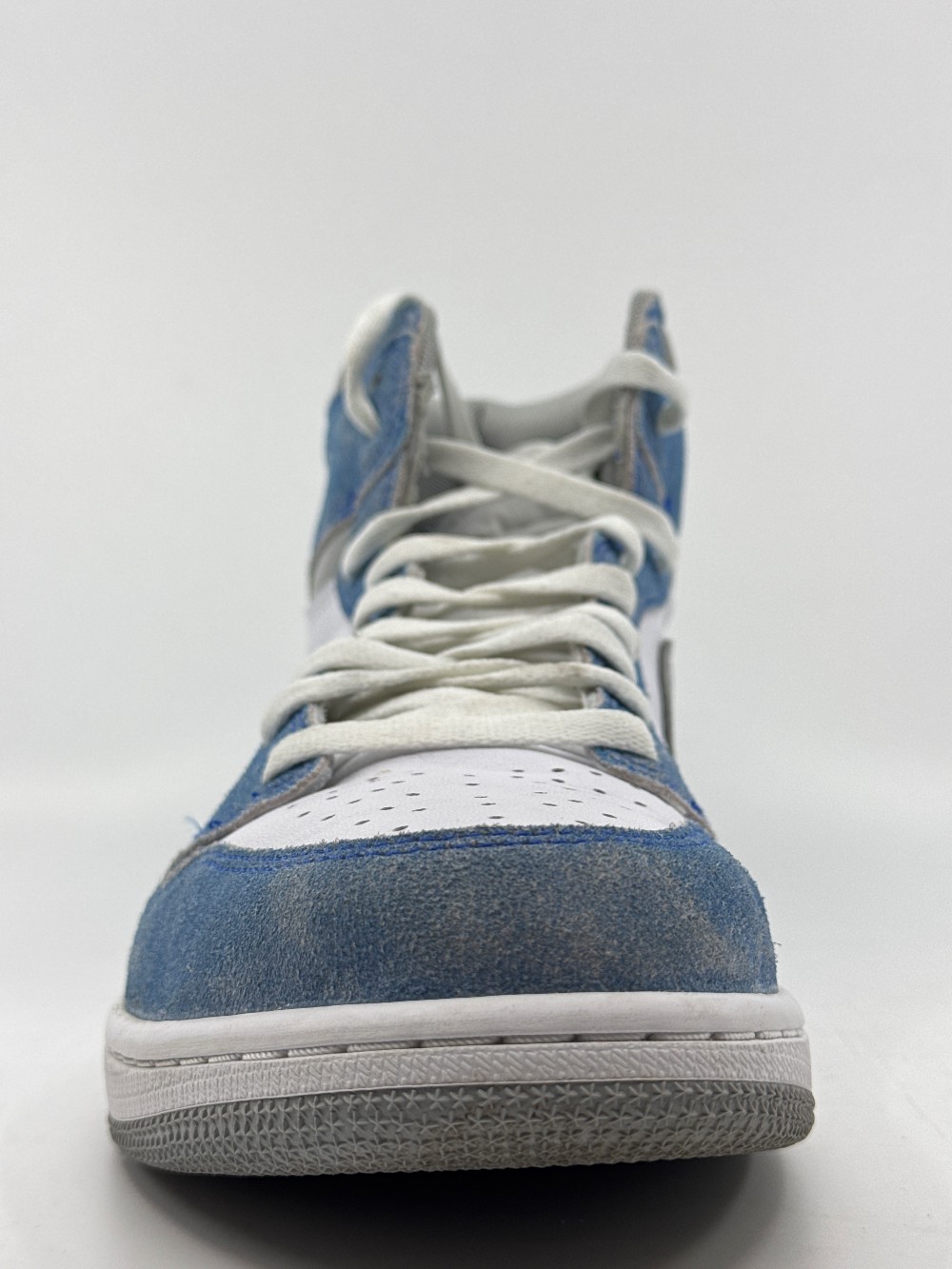 *USED* AJ 1 - HYPER ROYAL SMOKE GREY