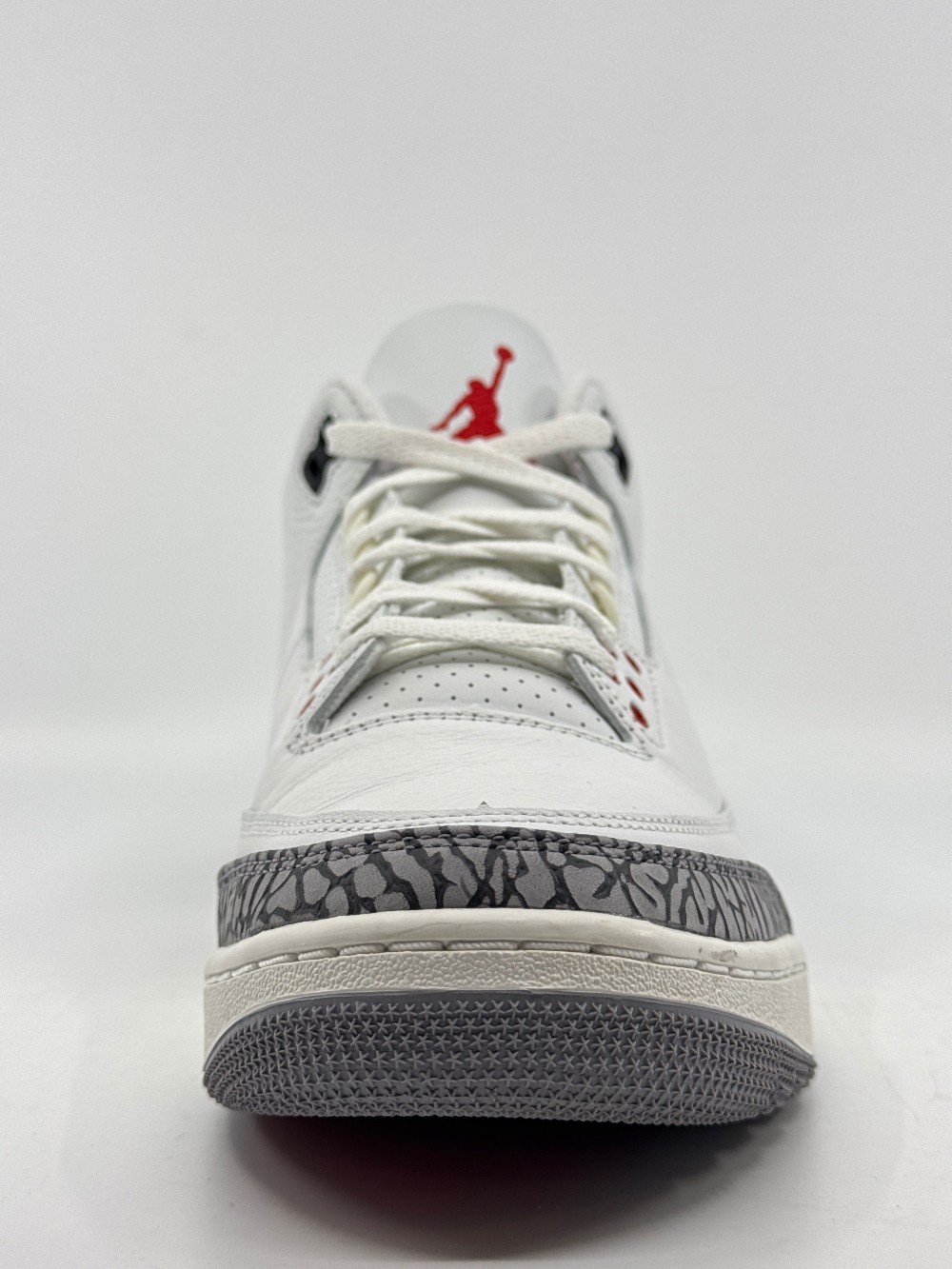 *USED AJ 3 - WHITE CEMENT REIMAGINED