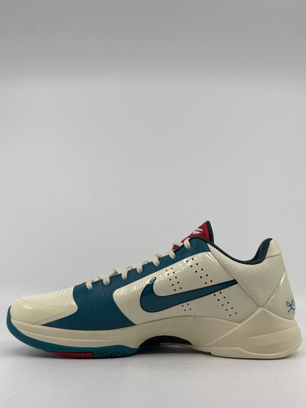 NIKE KOBE 5 PROTRO - CAITLIN CLARK COCONUT MILK SPRUCE