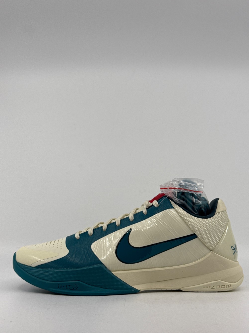 NIKE KOBE 5 PROTRO - CAITLIN CLARK COCONUT MILK SPRUCE