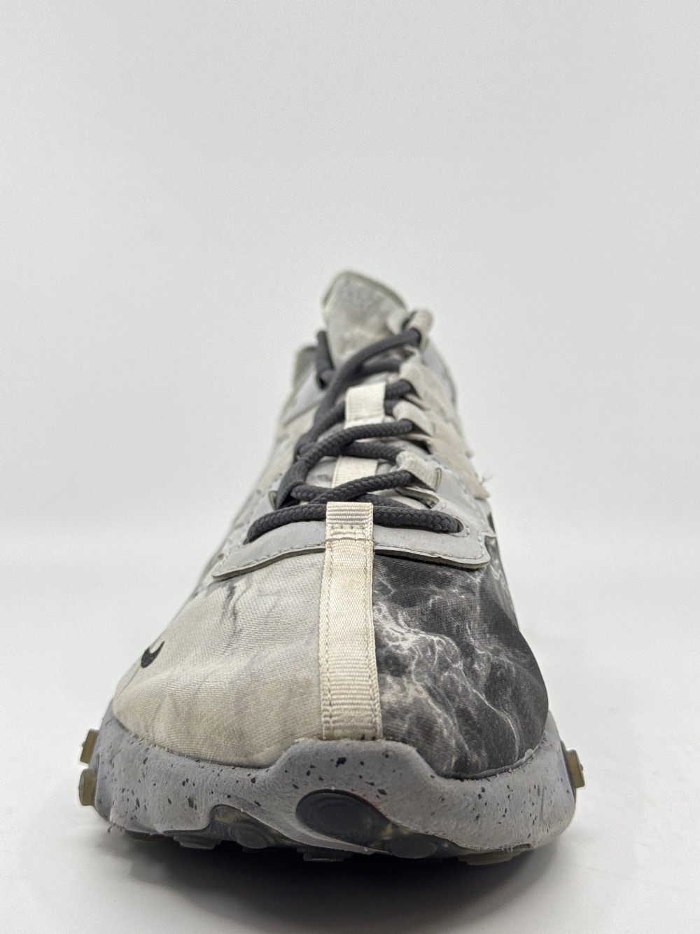 *USED* NIKE REACT ELEMENT 55 - KENDRICK LAMAR