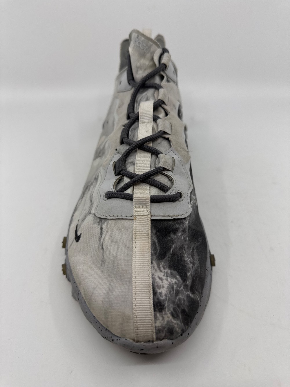 *USED* NIKE REACT ELEMENT 55 - KENDRICK LAMAR