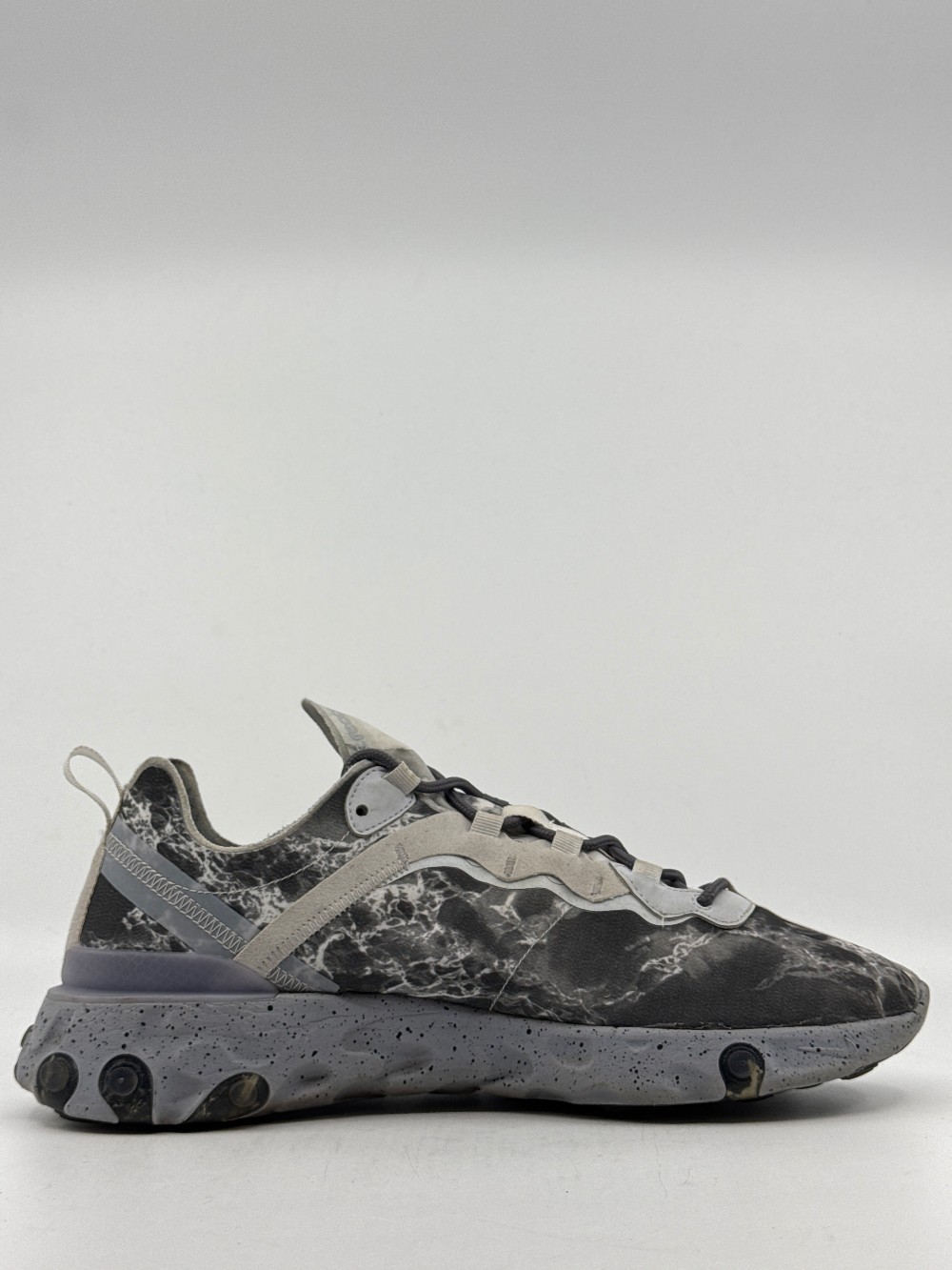*USED* NIKE REACT ELEMENT 55 - KENDRICK LAMAR