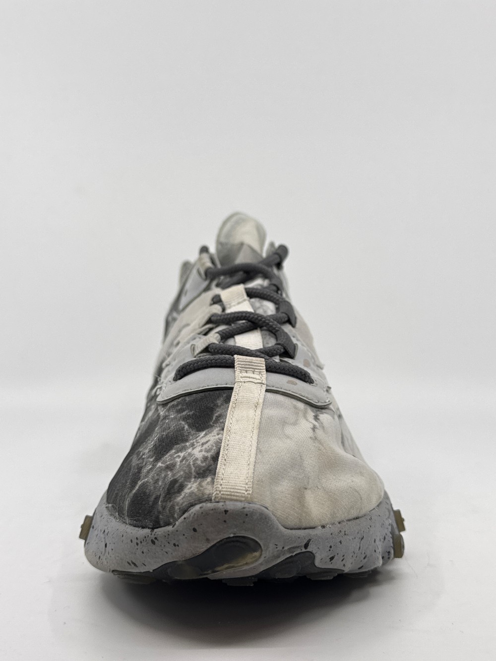 *USED* NIKE REACT ELEMENT 55 - KENDRICK LAMAR