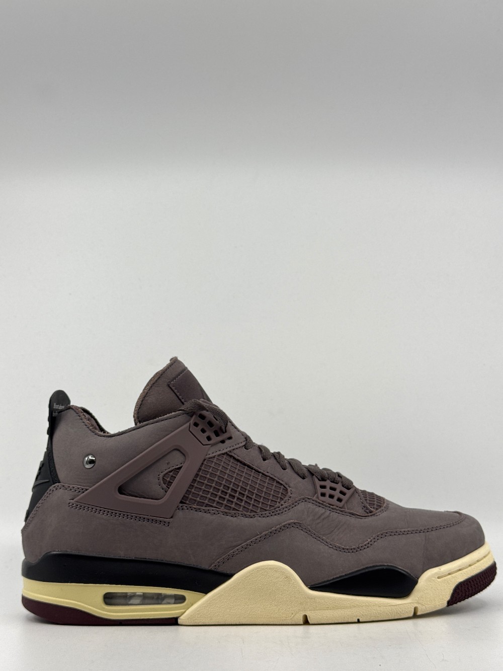 *USED* AJ 4 X A MA MANIERE - VIOLET ORE