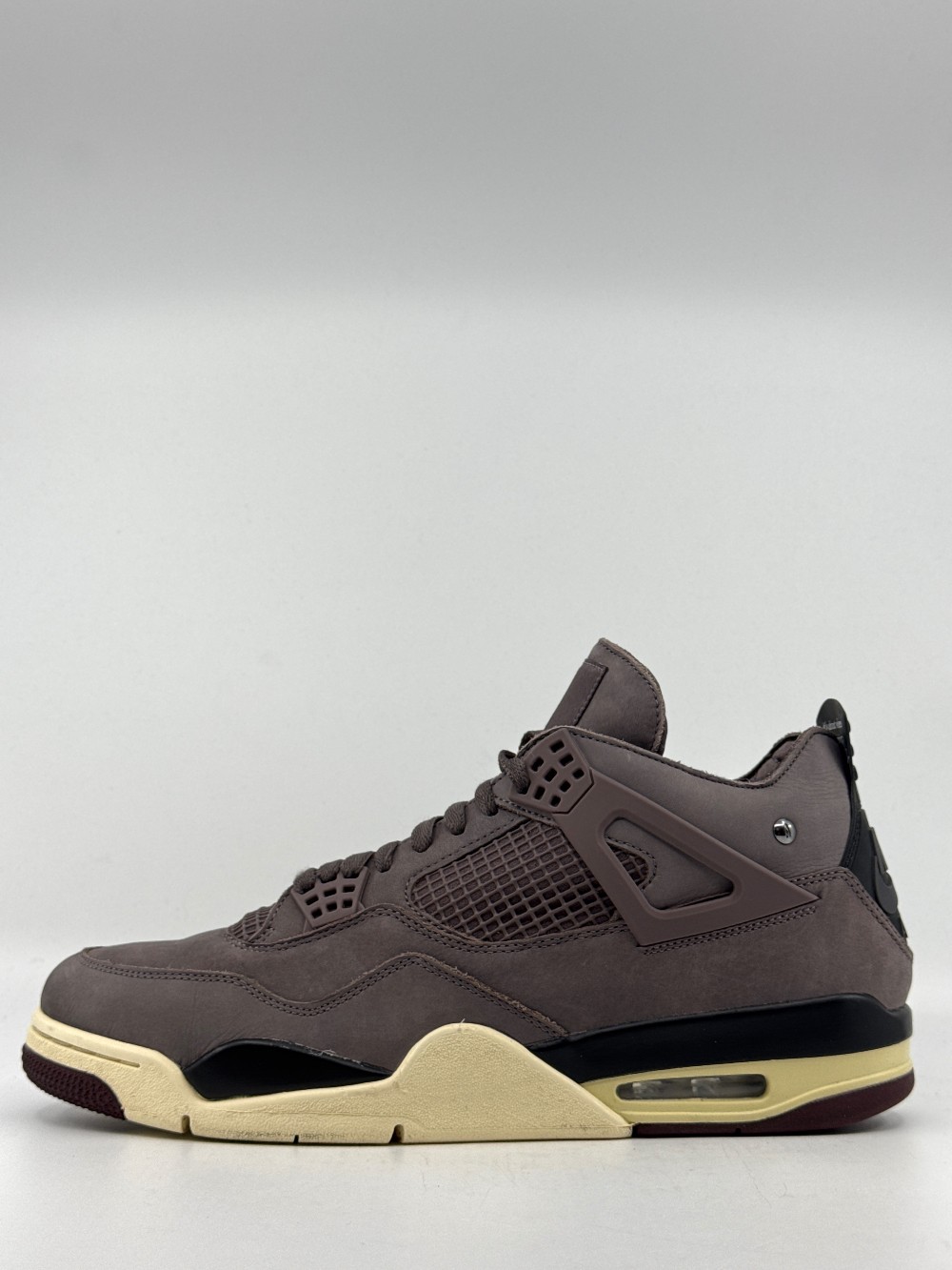 *USED* AJ 4 X A MA MANIERE - VIOLET ORE