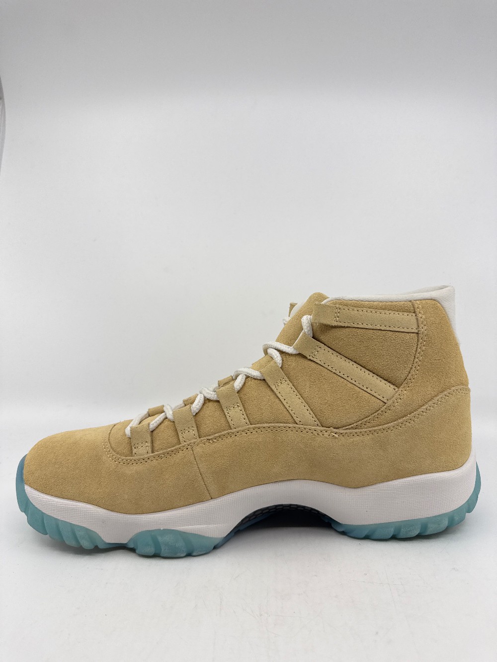 *VNDS* AJ 11 - H-TOWN