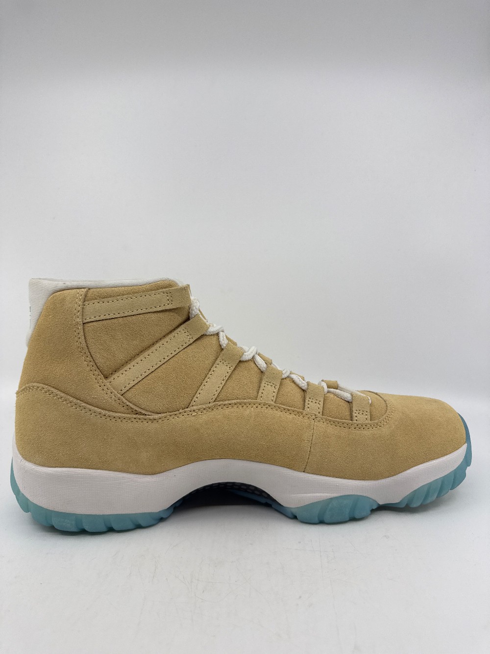 *VNDS* AJ 11 - H-TOWN