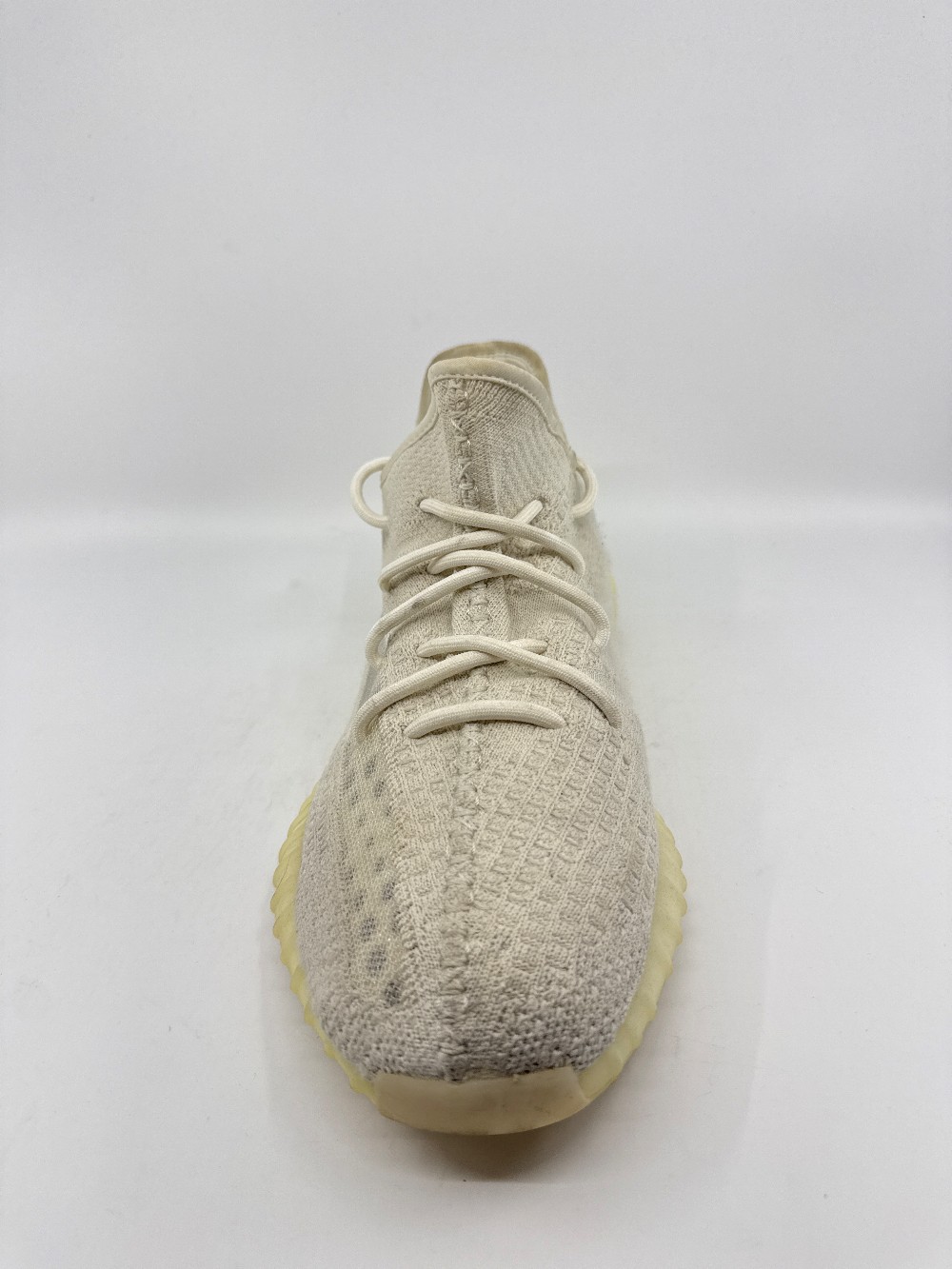 *USED/NO BOX* YEEZY 350 V2 - BONE