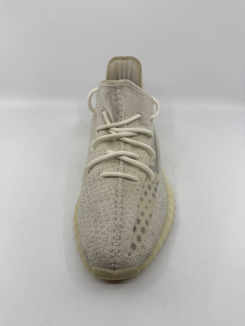*USED/NO BOX* YEEZY 350 V2 - BONE