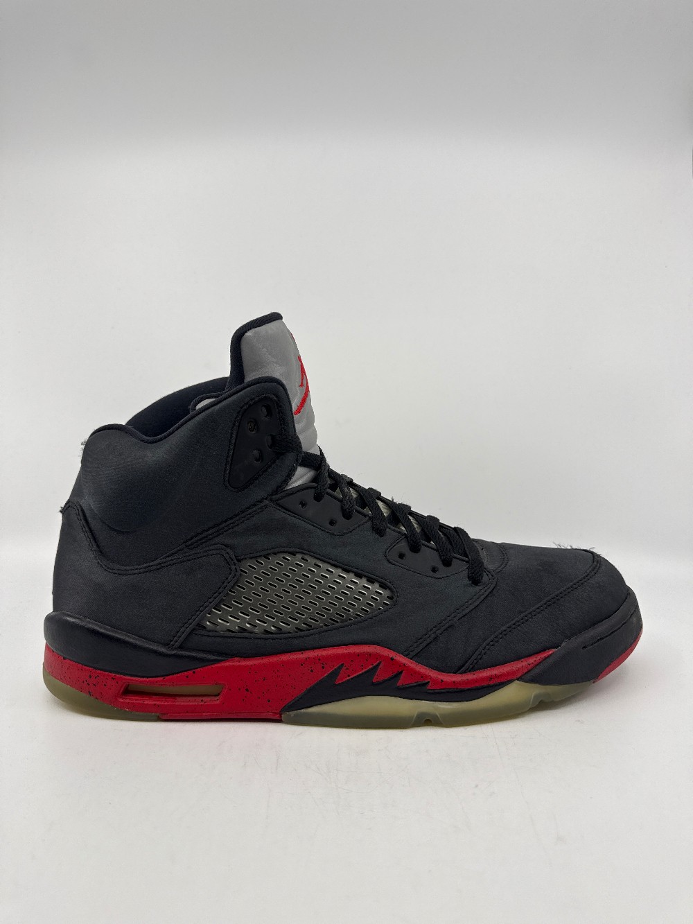 *USED/NO BOX* AJ 5 - SATIN BRED