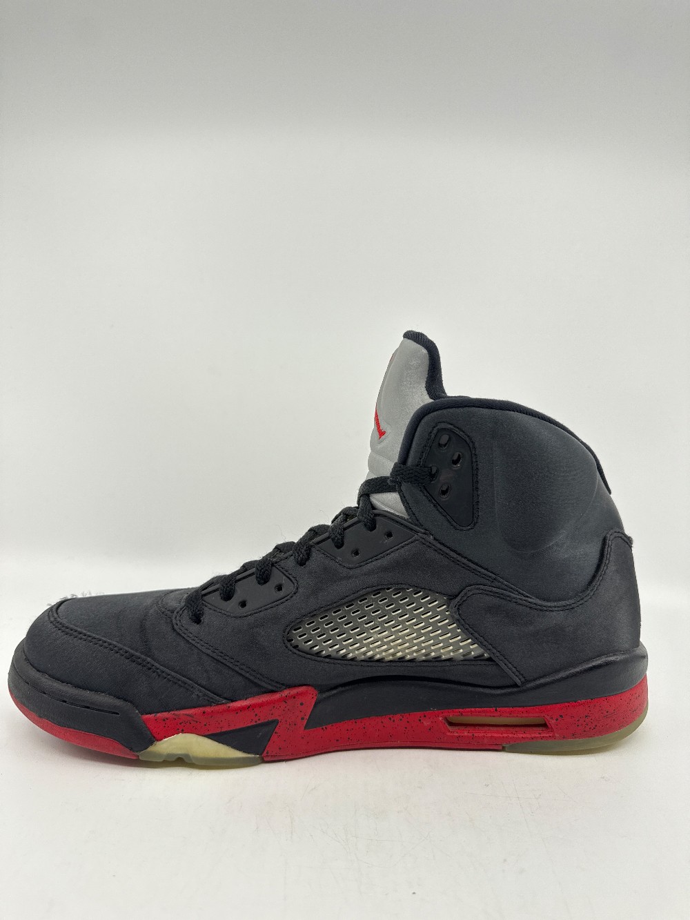 *USED/NO BOX* AJ 5 - SATIN BRED