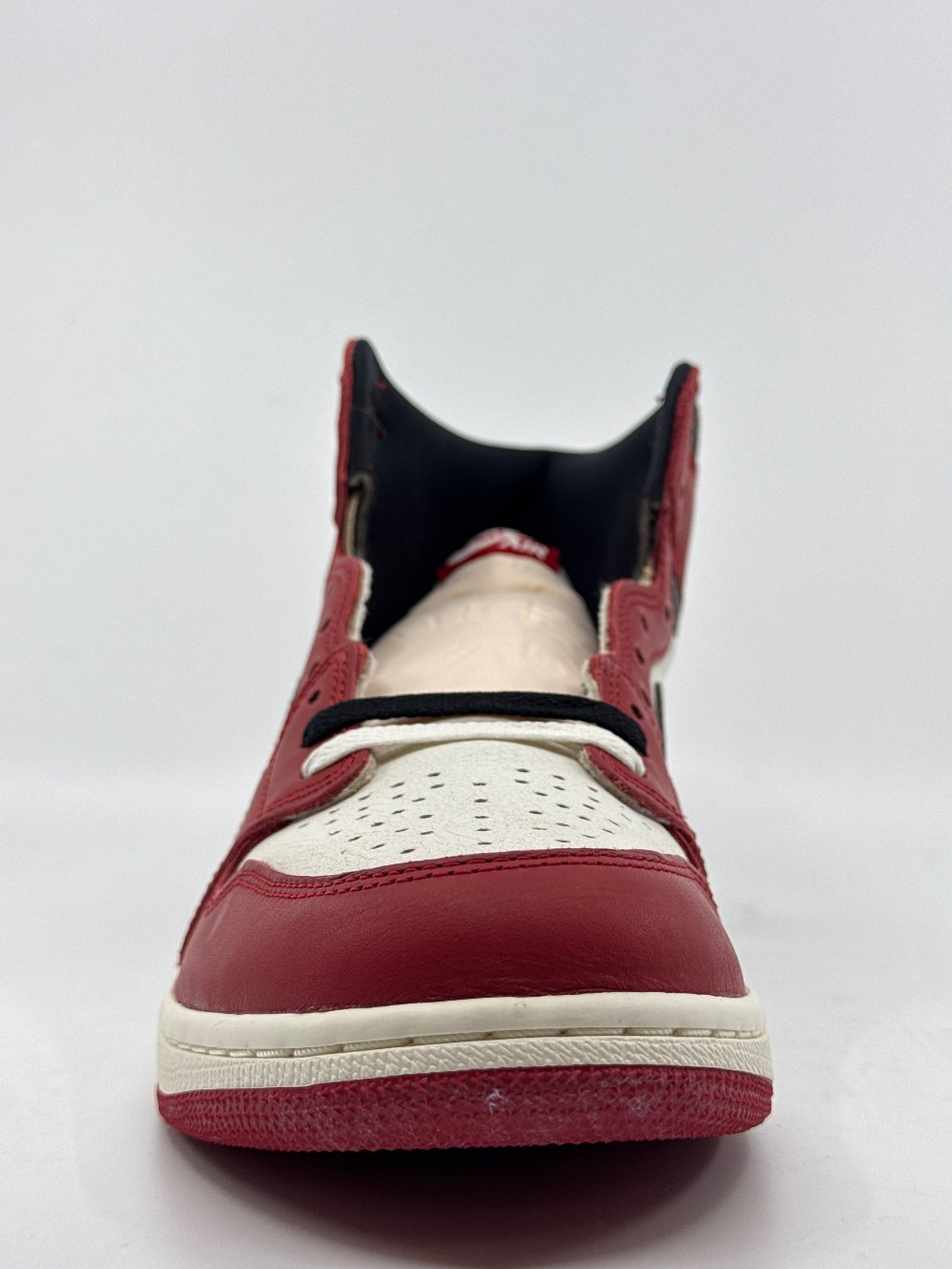 AJ 1 - CHICAGO LOST AND FOUND