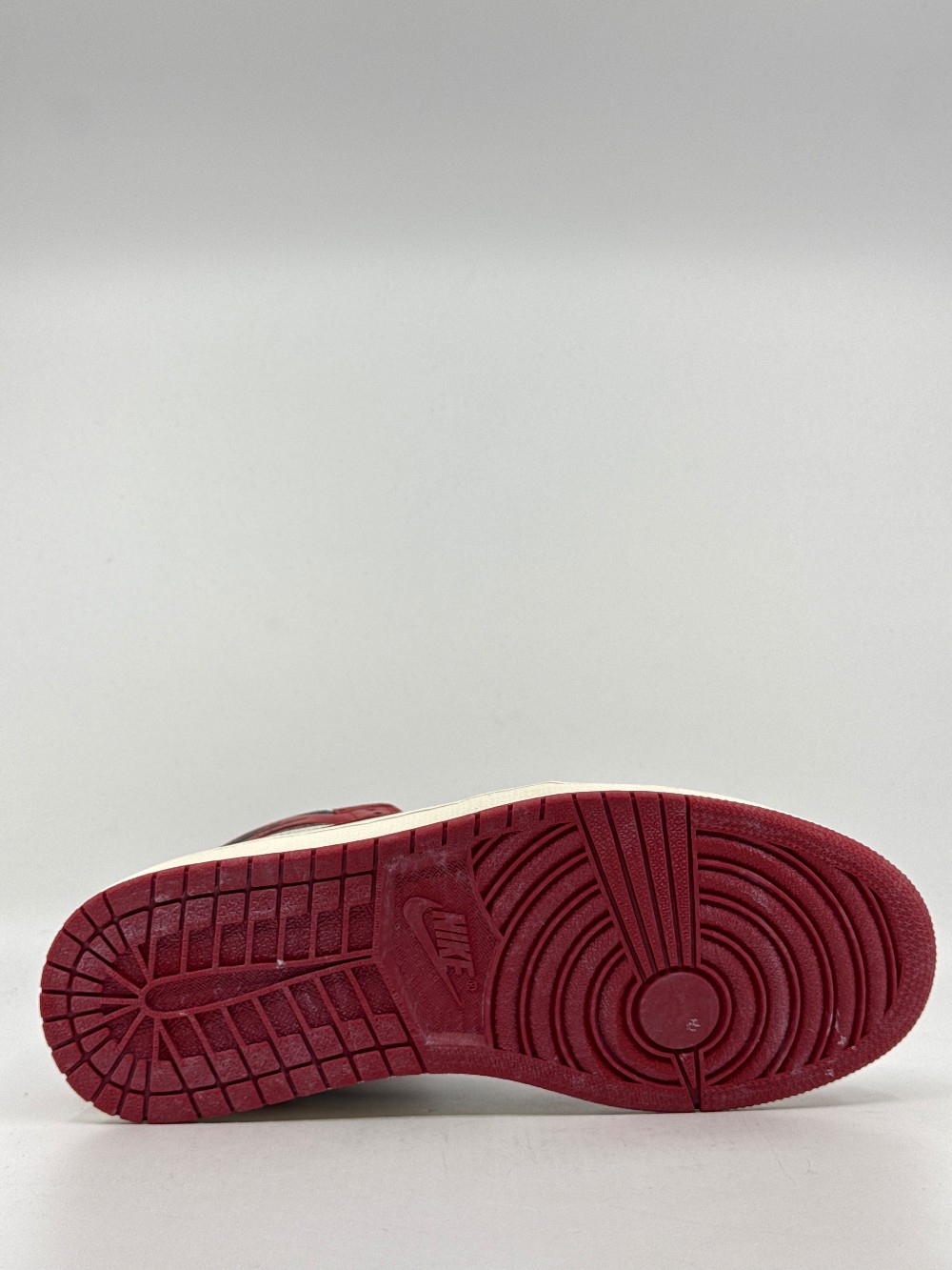 AJ 1 - CHICAGO LOST AND FOUND
