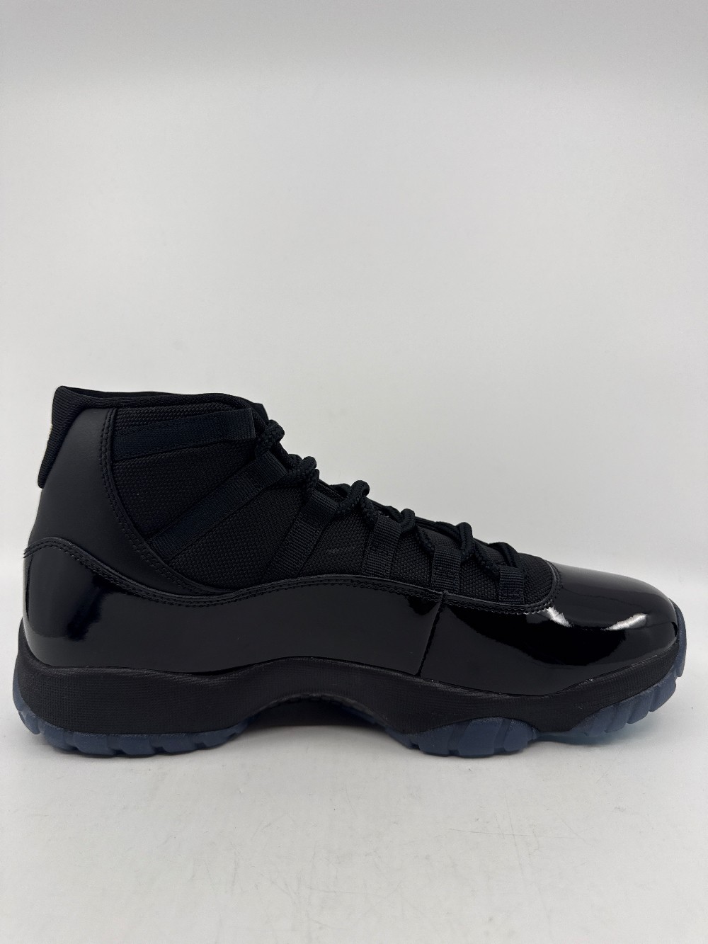 AJ 11 - GAMMA BLUE (2025)