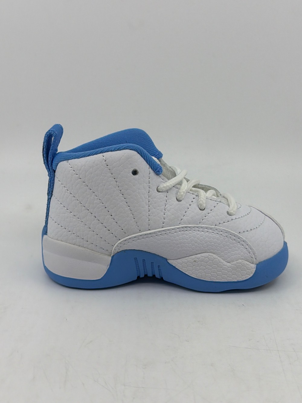 AJ 12 (TD) - MELO