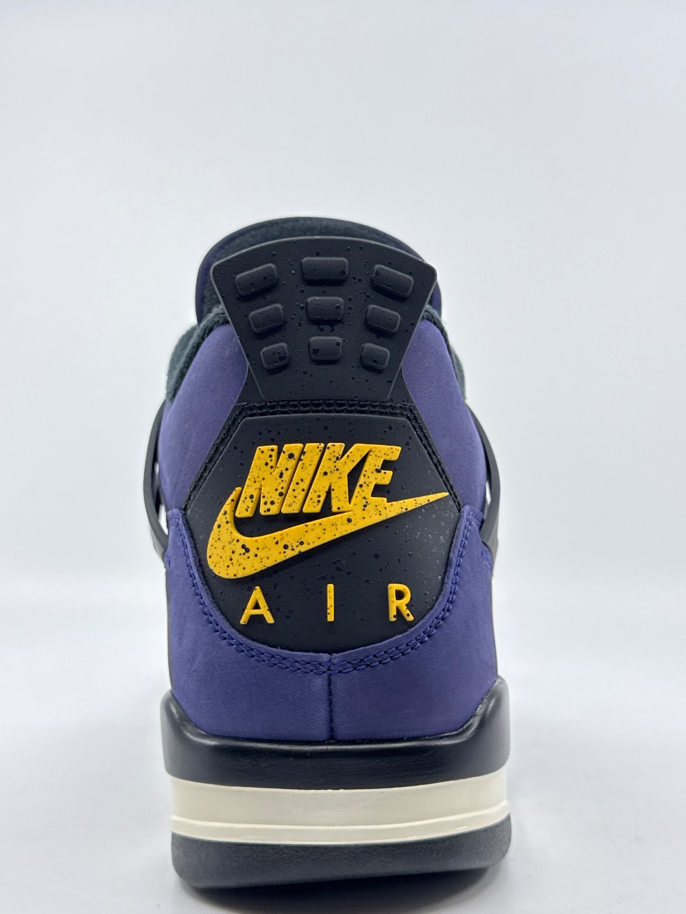 AJ 4 - LAKERS