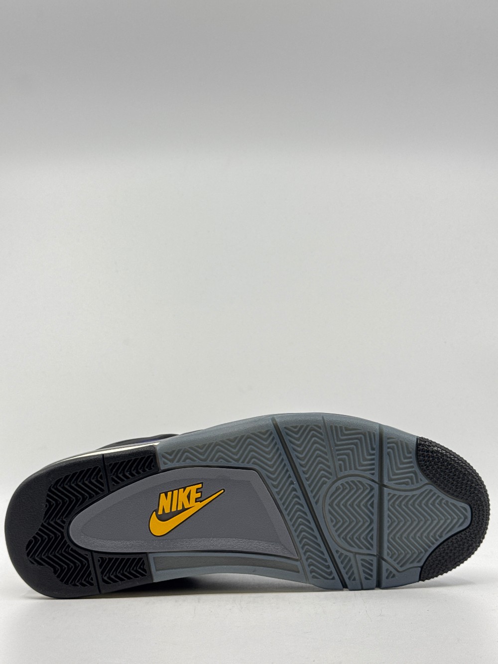 AJ 4 - LAKERS