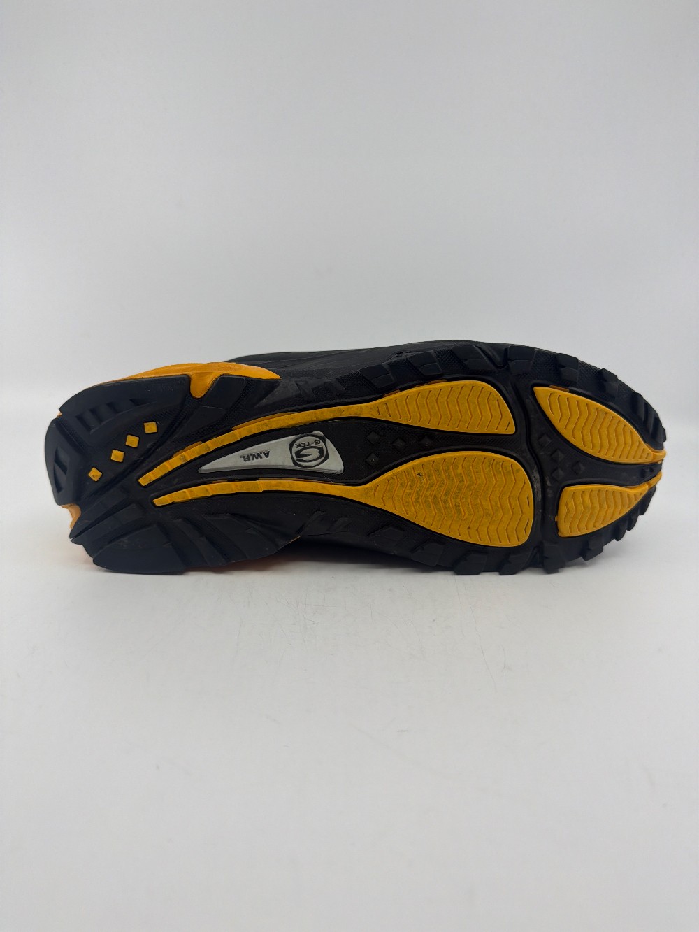 *USED* NIKE HOT STEP AIR TERRA X DRAKE NOCTA - BLACK YELLOW
