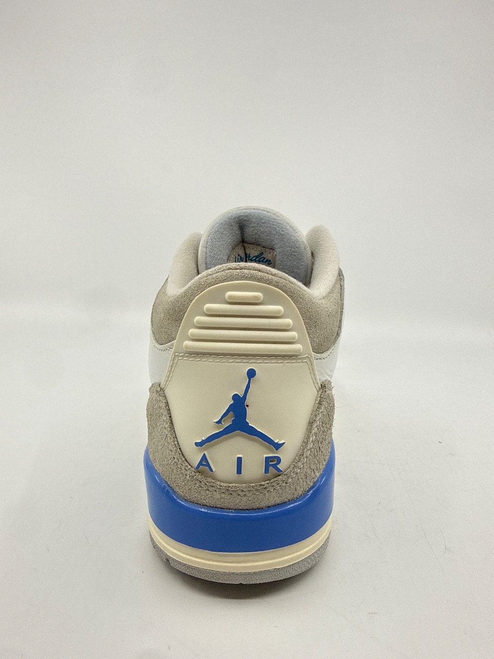 *USED* AJ 3 - LUCKY SHORTS