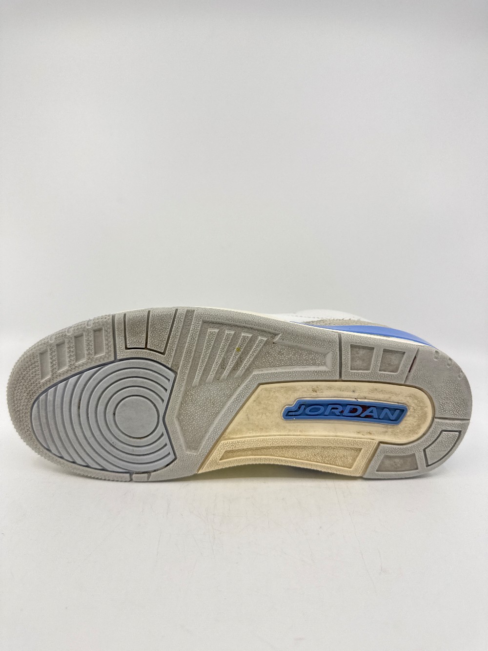 *USED* AJ 3 - LUCKY SHORTS
