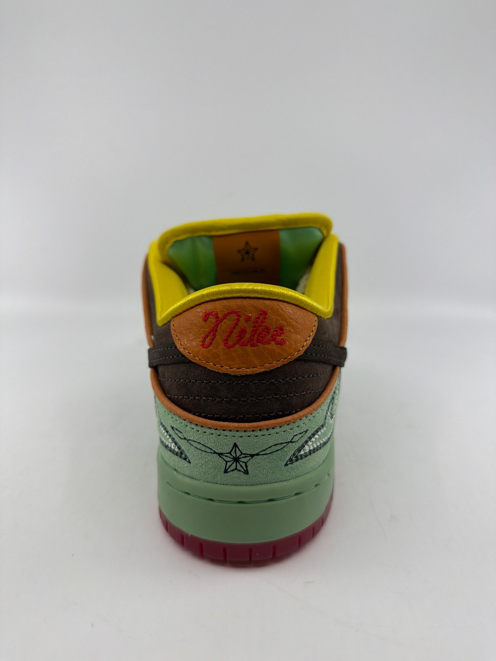 NIKE SB DUNK LOW - RODEO TOURMALINE