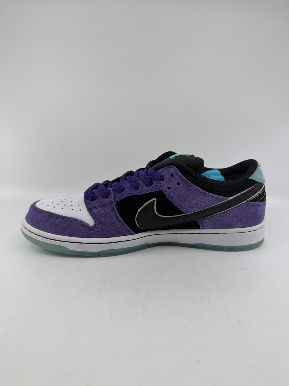 NIKE SB DUNK LOW - HAYLEY WILSON