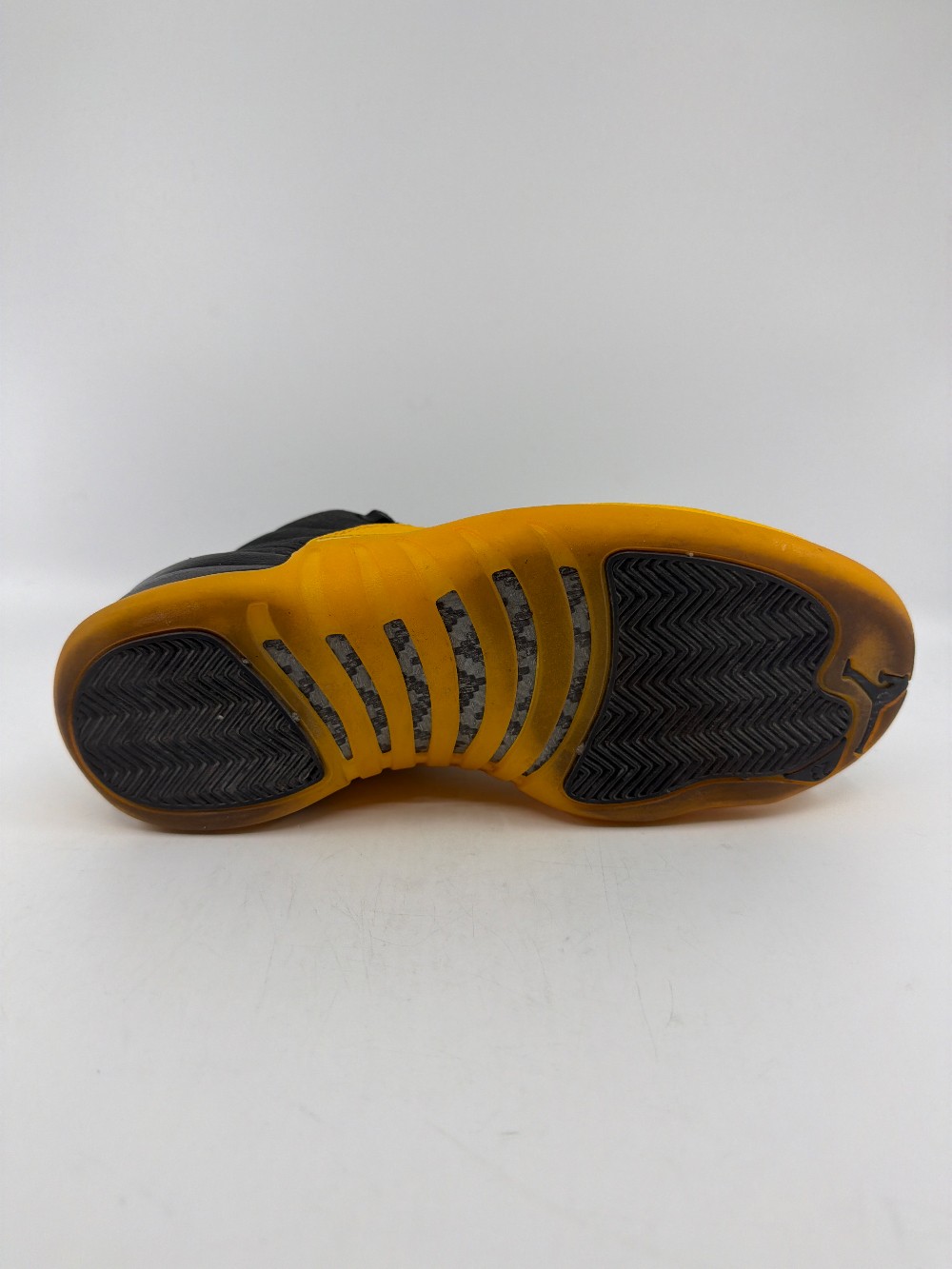 *USED* AJ 12 - BLACK UNIVERSITY GOLD