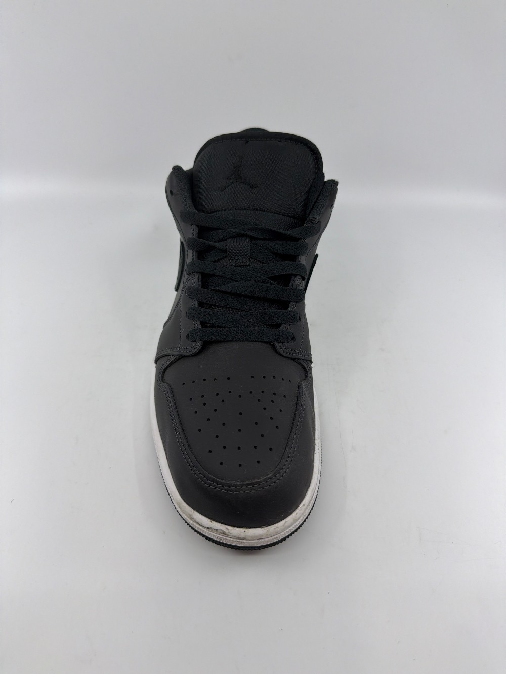 *USED* AJ 1 LOW SE - BLACK ELEPHANT