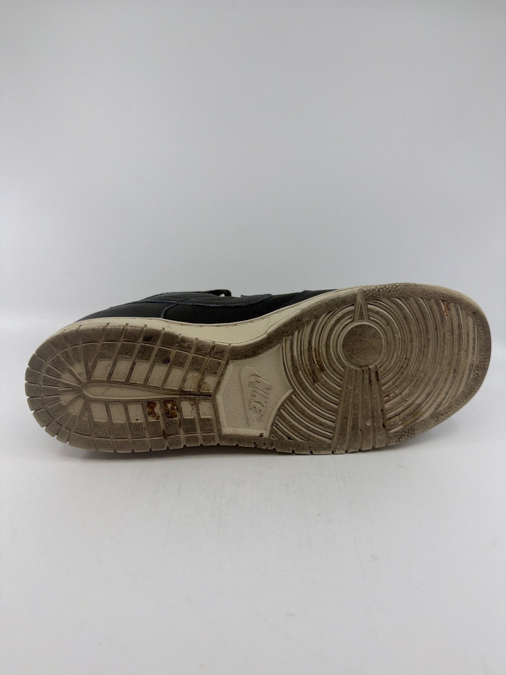 *USED* NIKE DUNK LOW - SEQUOIA