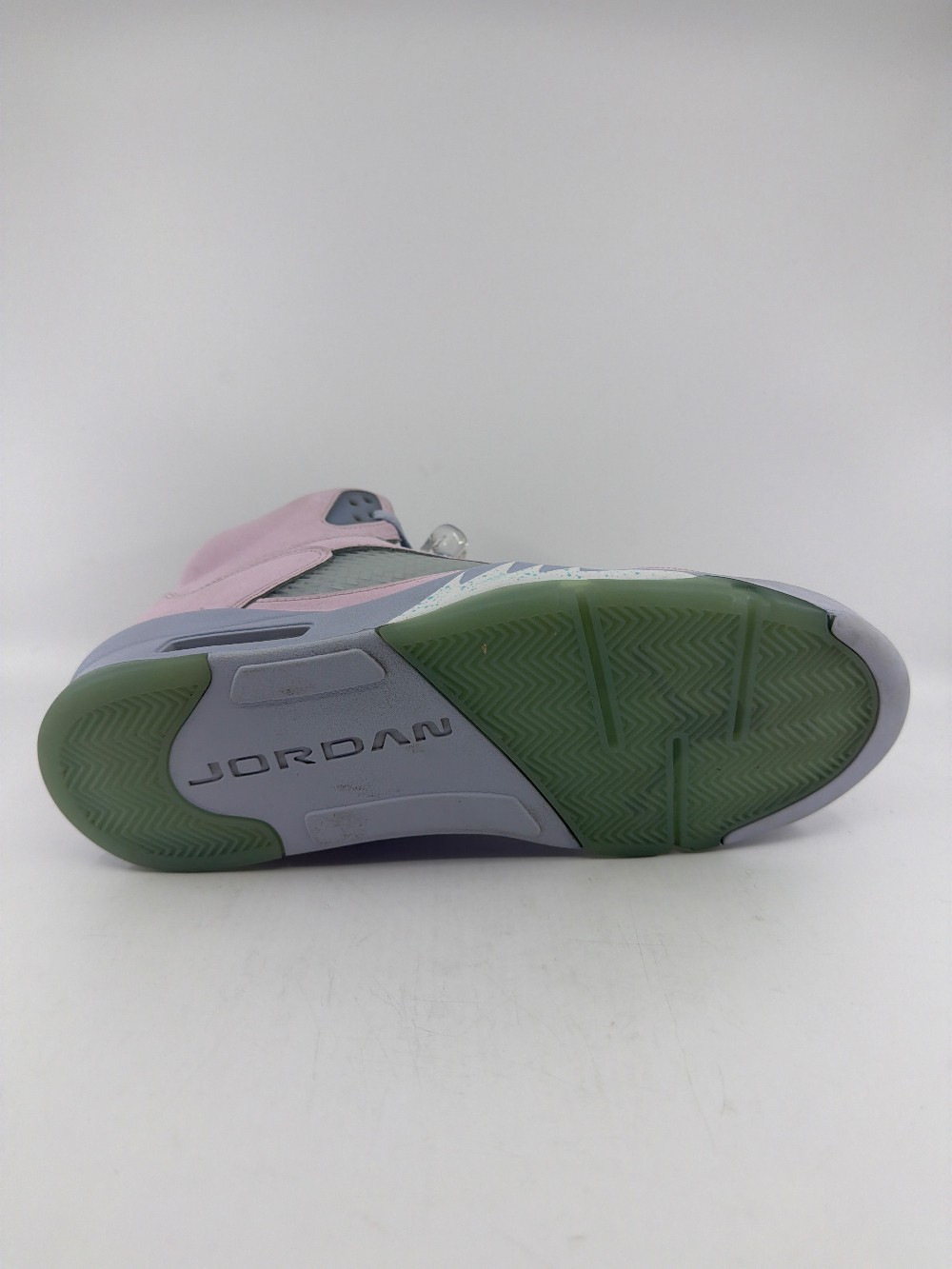 *USED* AJ 5 - EASTER (2022)