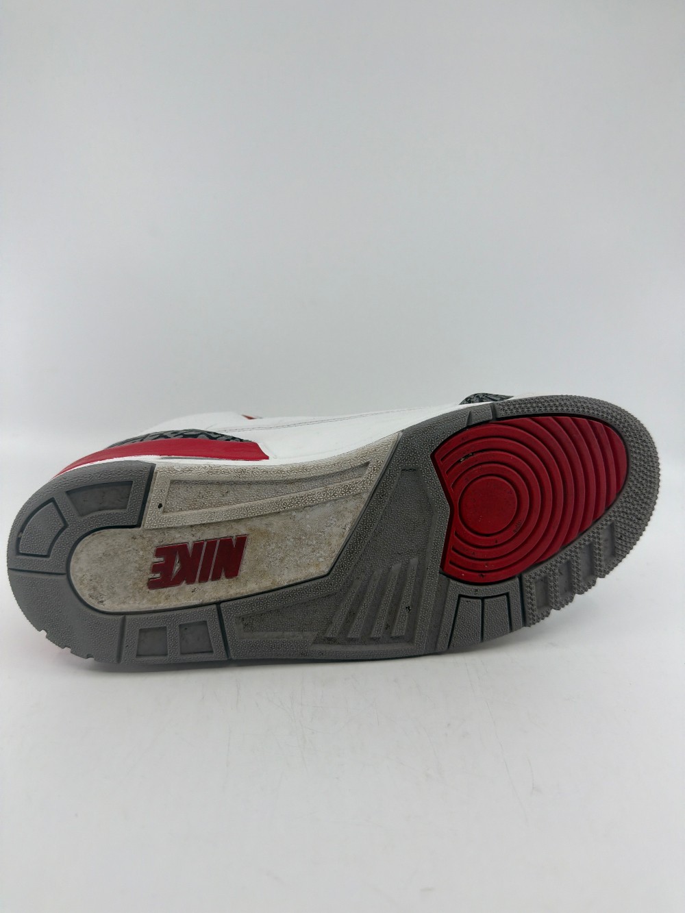 *USED* AJ 3 - FIRE RED (2022)