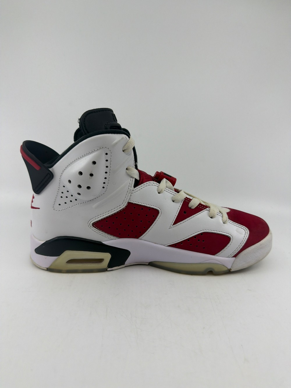 *USED* AJ 6 - CARMINE (2021)
