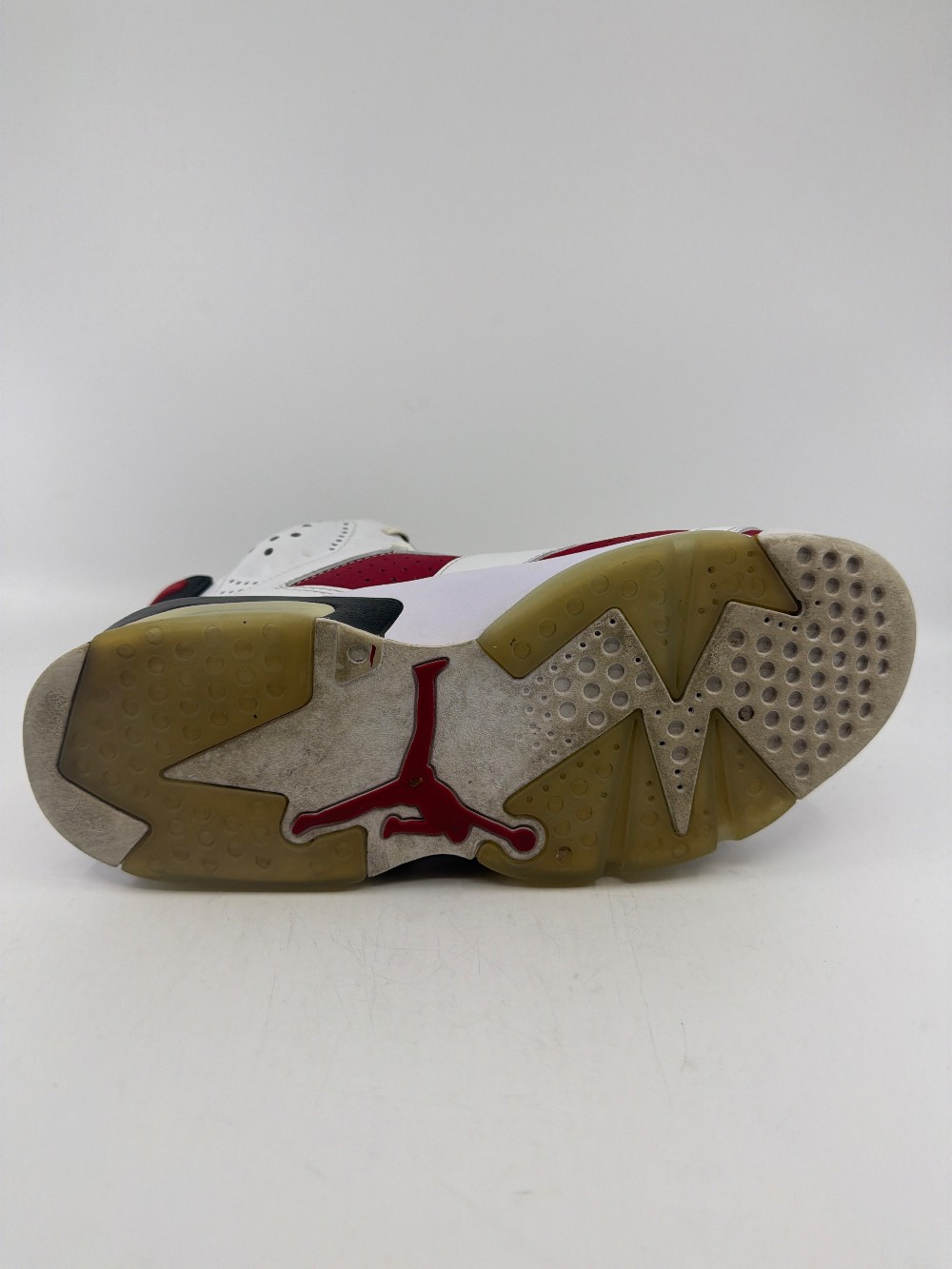 *USED* AJ 6 - CARMINE (2021)