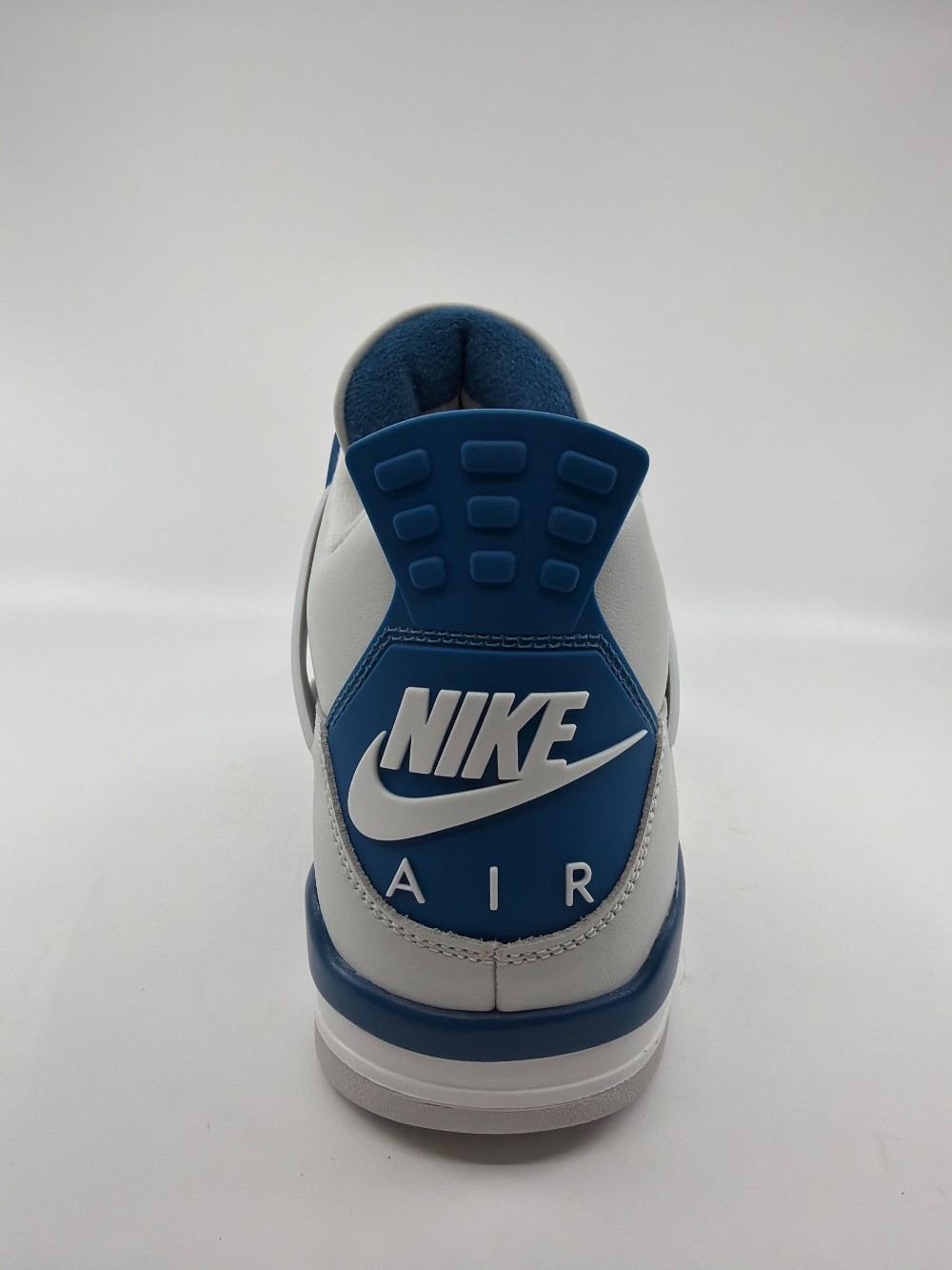 AJ 4 - MILITARY BLUE (2024)