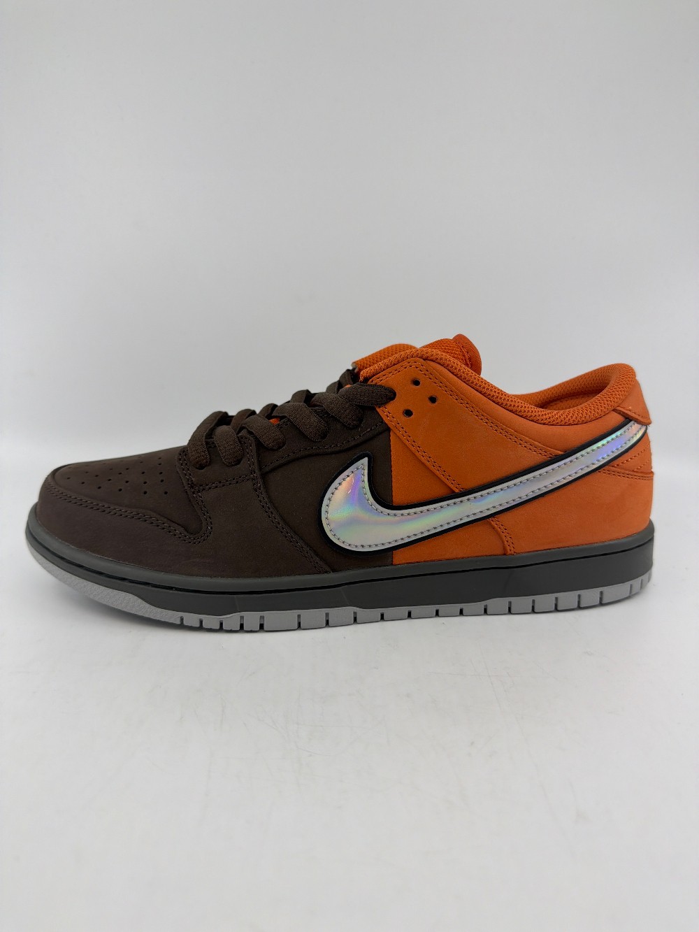NIKE SB DUNK LOW - MUNI FAST PASS