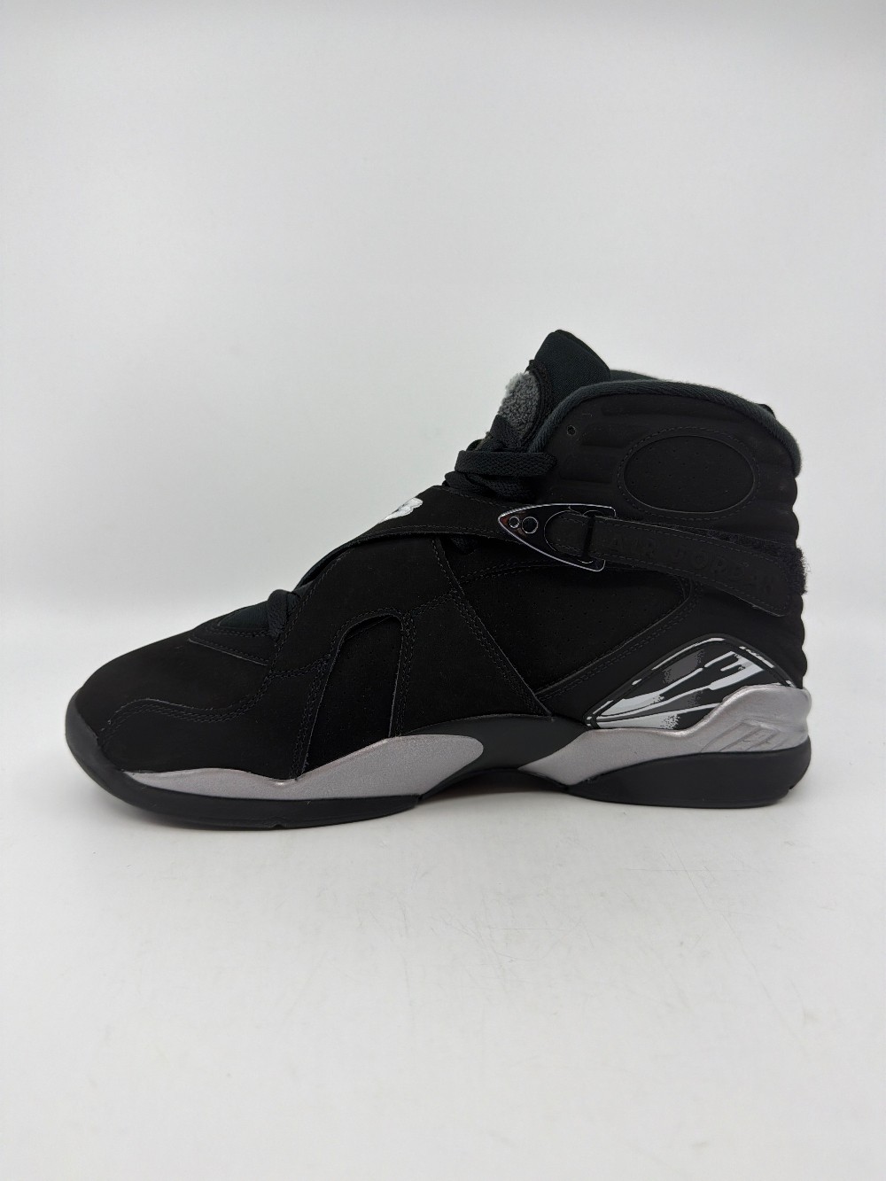 AJ 8 - CHROME (2026)