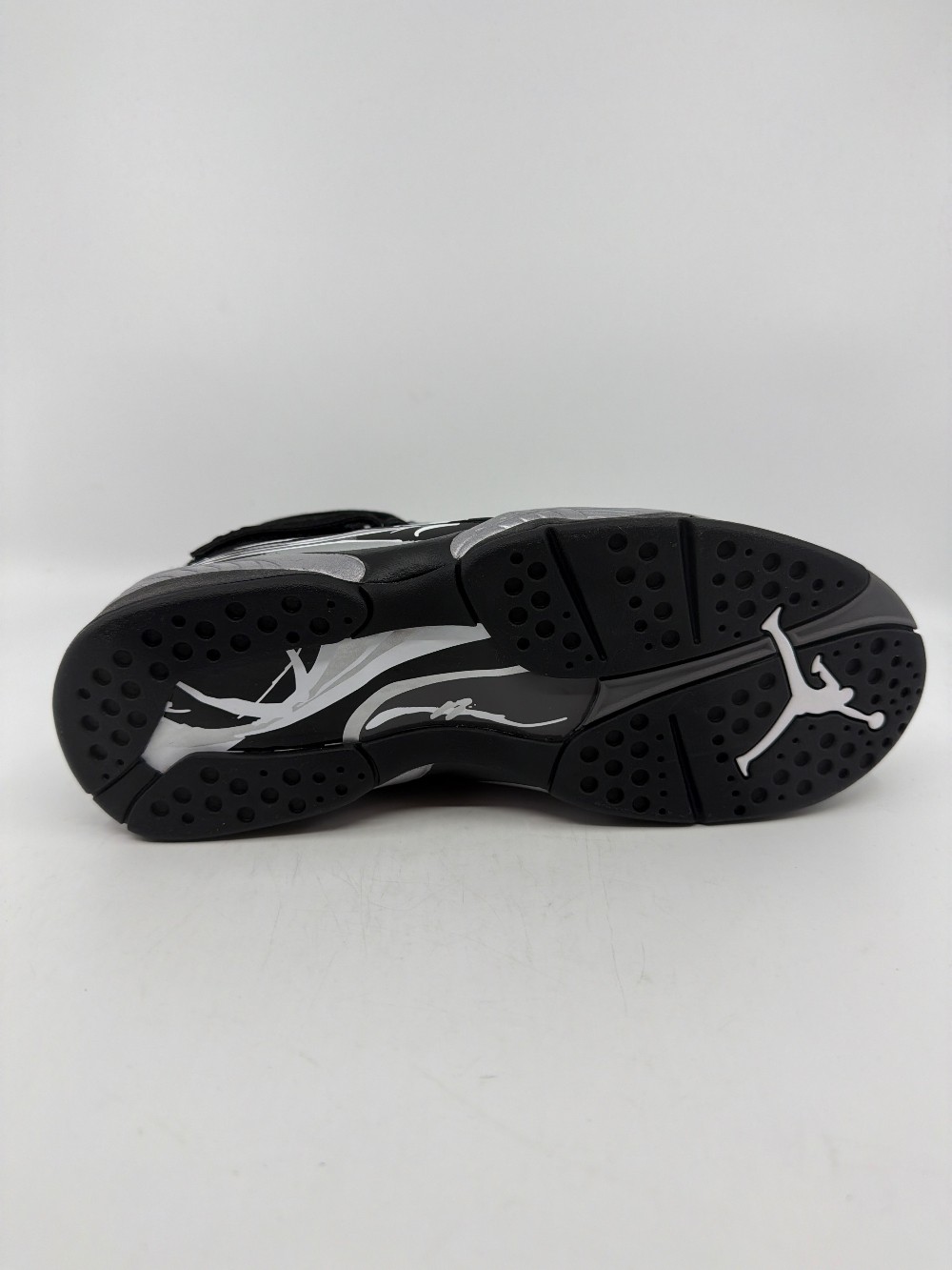 AJ 8 - CHROME (2026)