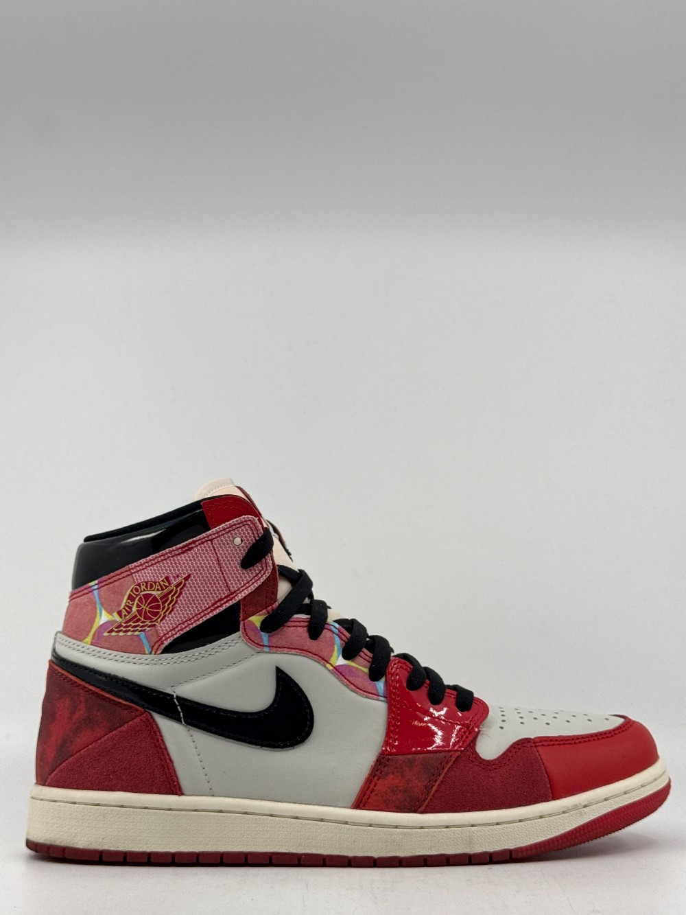 *USED* AJ 1 - SPIDERMAN ACROSS THE SPIDERVERSE