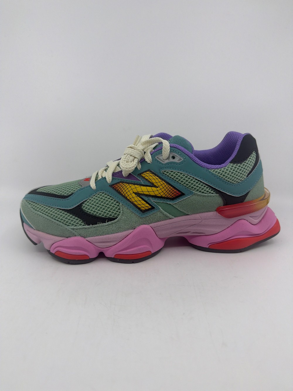 NEW BALANCE 9060 - WARPED MULTI-COLOR