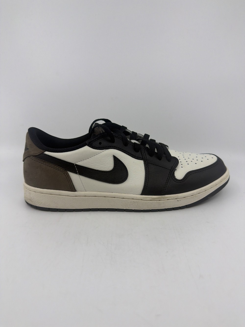 *USED* AJ 1 LOW - MOCHA