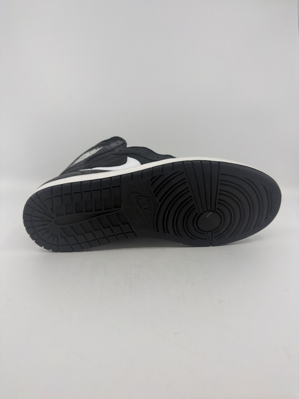 AJ 1 - YIN YANG BLACK