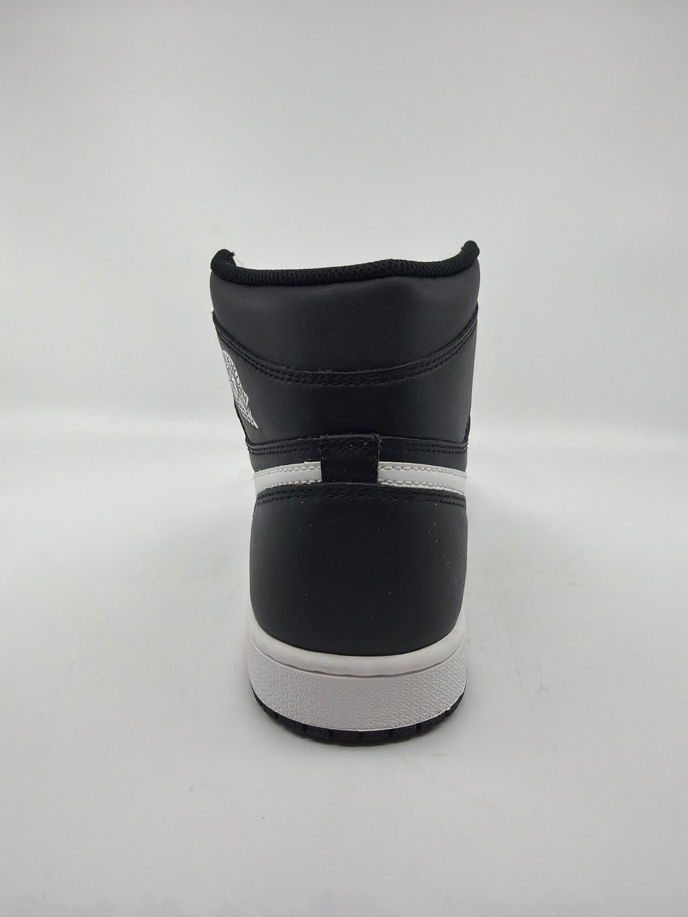 AJ 1 - YIN YANG BLACK