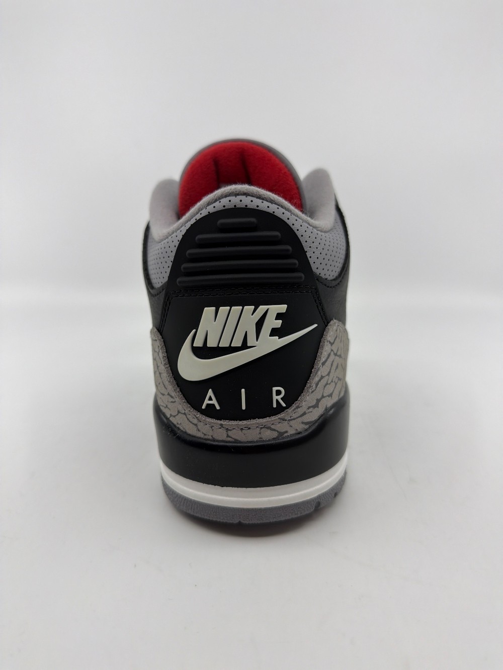 AJ 3 - BLACK CEMENT (2024)