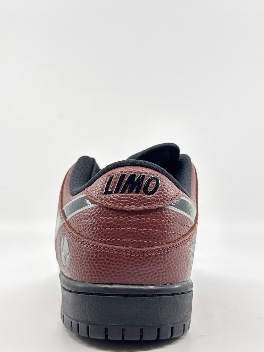 *NO BOX* NIKE SB DUNK LOW - LIMOSINE SKATEBOARDS