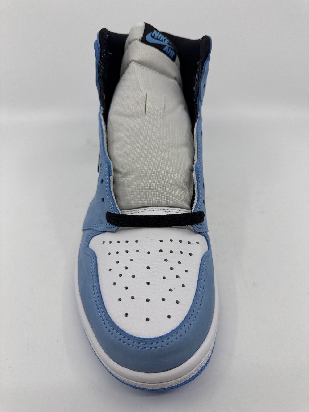 AJ 1 - UNIVERSITY BLUE
