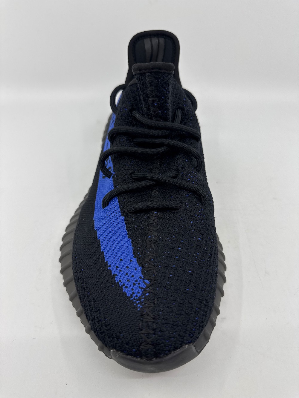 *USED* YEEZY 350 BOOST V2 - DAZZLING BLUE