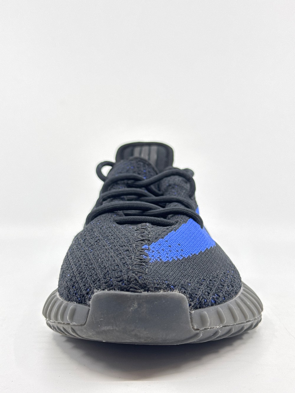 *USED* YEEZY 350 BOOST V2 - DAZZLING BLUE