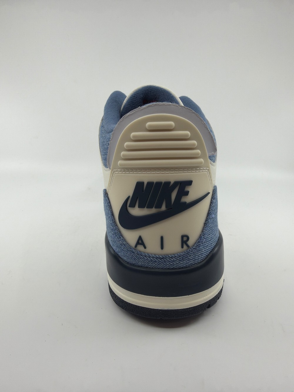 AJ 3 X LEVIS - ALL-STAR
